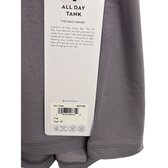 Alo Yoga All Day Tank Size XS Fog Color NWT ( Extra Small) - Picture 5 of 8